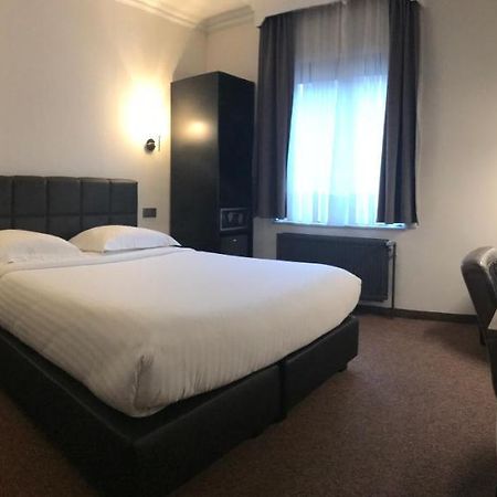 Best hotel Brussel Buitenkant foto